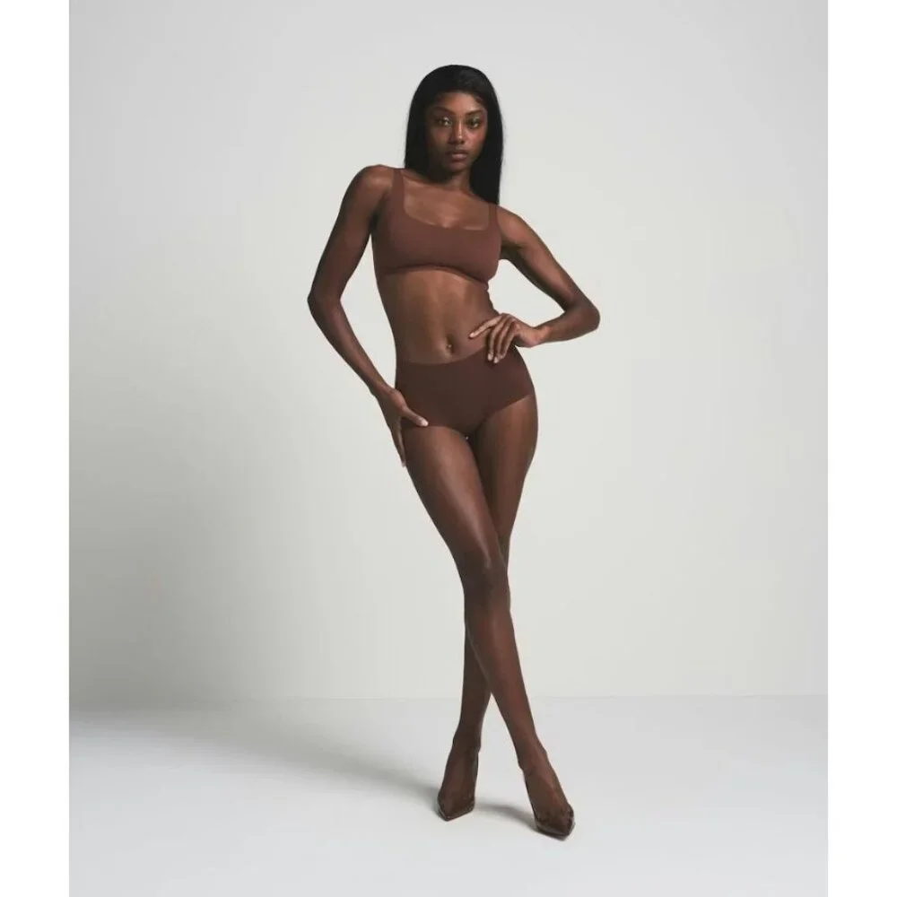 SKIMS Naked Scoop Bra Cocoa Size Large NWT - Picture 2 of 8